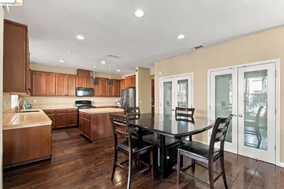 5371 Gold Creek Cir, Discovery Bay, CA 94505 - Photo 15