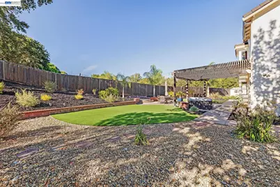 104 Wildflower Valley Ct, San Ramon, CA 94582 - Photo 51