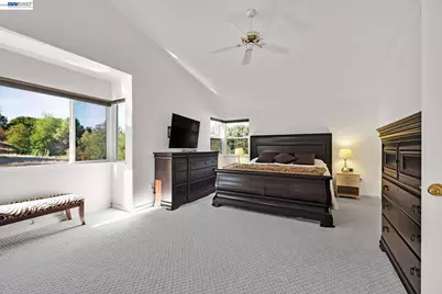 104 Wildflower Valley Ct, San Ramon, CA 94582 - Photo 35