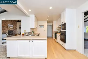 4032 Valente Dr, Lafayette, CA 94549 - Photo 11