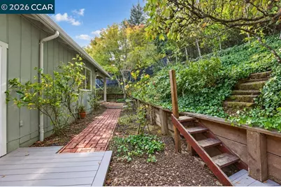4032 Valente Dr, Lafayette, CA 94549 - Photo 43