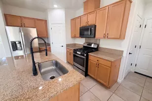 2491 Chuck Hammond Dr, Fairfield, CA 94533 - Photo 25
