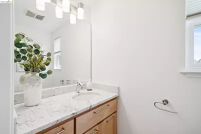 1537 Ashby Ave, Berkeley, CA 94703 - Photo 23