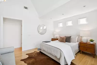 1537 Ashby Ave, Berkeley, CA 94703 - Photo 27