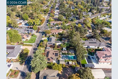 1122 Juanita Dr, Lafayette, CA 94595 - Photo 65