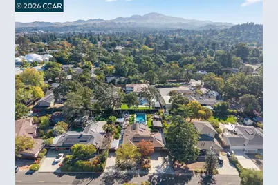 1122 Juanita Dr, Lafayette, CA 94595 - Photo 61