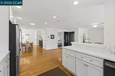 1122 Juanita Dr, Lafayette, CA 94595 - Photo 13