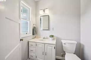 605 Prospect Ave, Oakland, CA 94610 - Photo 29