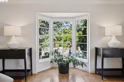 605 Prospect Ave, Oakland, CA 94610 - Photo 17