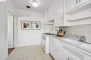 5552 Broadway, Oakland, CA 94618 - Photo 45