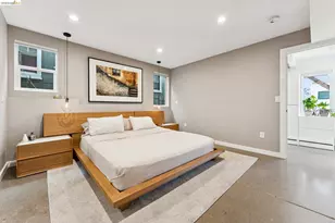 2444 Renwick St, Oakland, CA 94601 - Photo 31