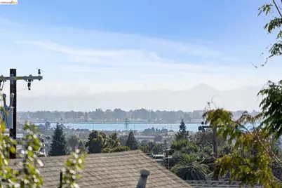 2444 Renwick St, Oakland, CA 94601 - Photo 37