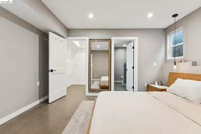2444 Renwick St, Oakland, CA 94601 - Photo 47