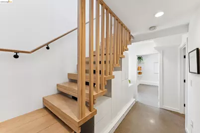 2444 Renwick St, Oakland, CA 94601 - Photo 39
