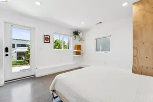 2444 Renwick St, Oakland, CA 94601 - Photo 41