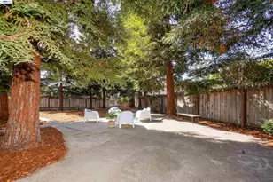 16133 Berkshire Dr, Castro Valley, CA 94578 - Photo 35