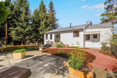 16133 Berkshire Dr, Castro Valley, CA 94578 - Photo 35