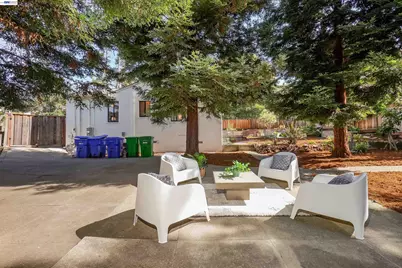 16133 Berkshire Dr, Castro Valley, CA 94578 - Photo 41