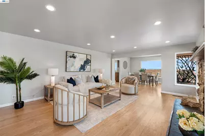 2624 Lakeview Dr, San Leandro, CA 94577 - Photo 3