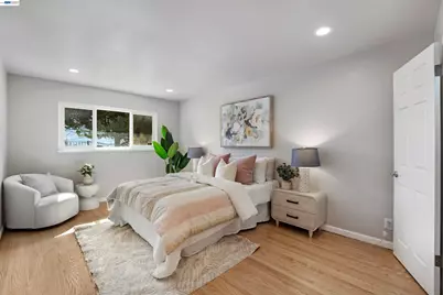 2624 Lakeview Dr, San Leandro, CA 94577 - Photo 11