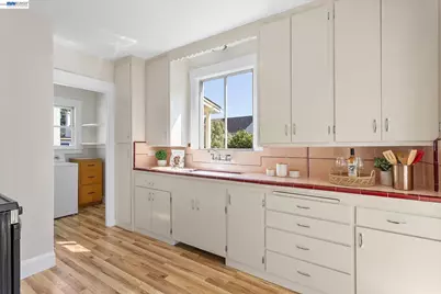 1514 Third St., Alameda, CA 94501 - Photo 17