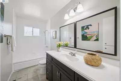 528 Fairway St, Hayward, CA 94544 - Photo 23