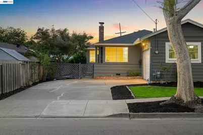 528 Fairway St, Hayward, CA 94544 - Photo 3