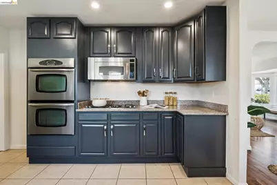 2636 Maxwell Ave, Oakland, CA 94619 - Photo 9