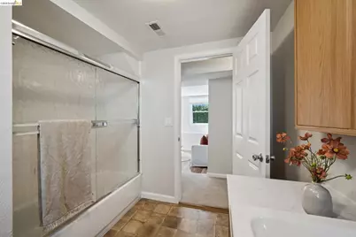 2636 Maxwell Ave, Oakland, CA 94619 - Photo 27