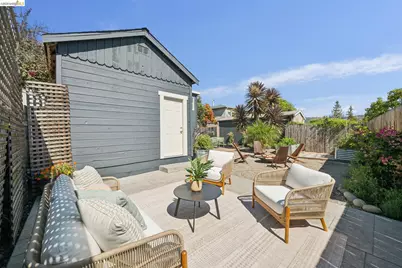 2636 Maxwell Ave, Oakland, CA 94619 - Photo 31