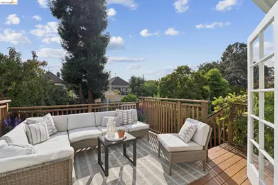 2138 Pacific Ave, Alameda, CA 94501 - Photo 33