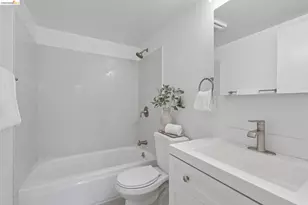 2138 Pacific Ave, Alameda, CA 94501 - Photo 49
