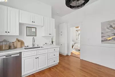 2138 Pacific Ave, Alameda, CA 94501 - Photo 17