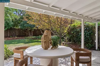 130 Greenway Dr, Walnut Creek, CA 94596 - Photo 39