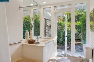 130 Greenway Dr, Walnut Creek, CA 94596 - Photo 35