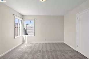 1220 Gilmore Dr, San Leandro, CA 94577 - Photo 25