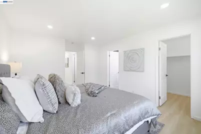 5011 Doyle Rd, San Jose, CA 95129 - Photo 43