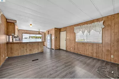 2100 Lewelling #28, San Leandro, CA 94579 - Photo 13
