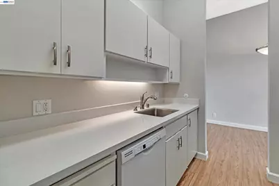 410 Civic Dr #302, Walnut Creek, CA 94596 - Photo 17