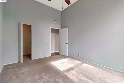 410 Civic Dr #302, Walnut Creek, CA 94596 - Photo 23