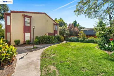 1391 Monument Blvd #18, Concord, CA 94520 - Photo 31