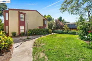 1391 Monument Blvd, Concord, CA 94520 - Photo 31