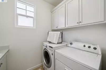 2060 Hibbard St, Alameda, CA 94501 - Photo 43