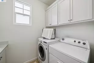 2060 Hibbard St, Alameda, CA 94501 - Photo 43