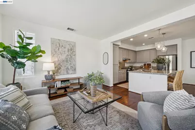 2060 Hibbard St, Alameda, CA 94501 - Photo 9