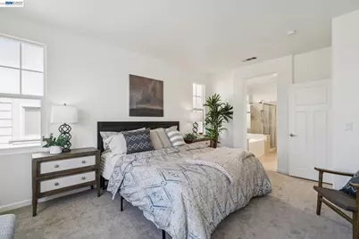 2060 Hibbard St, Alameda, CA 94501 - Photo 21