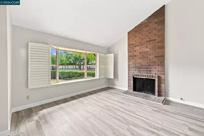 1284 Pinecrest Dr, Concord, CA 94521 - Photo 5