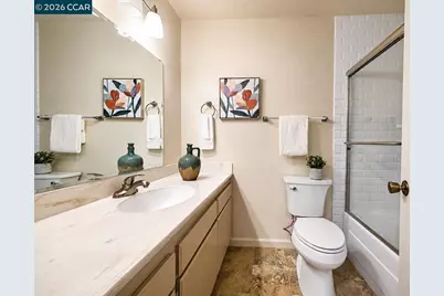 1284 Pinecrest Dr, Concord, CA 94521 - Photo 21