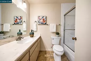 1284 Pinecrest Dr, Concord, CA 94521 - Photo 21