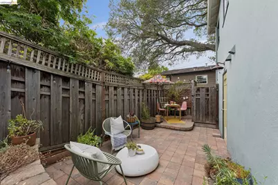 2437 Damuth St, Oakland, CA 94602 - Photo 47